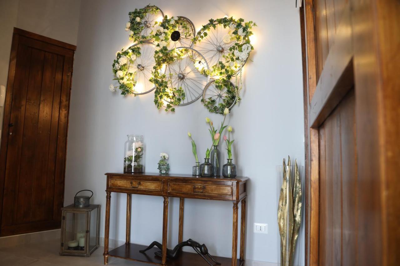 Dimora Giusti Bed and Breakfast Lecce Exteriör bild