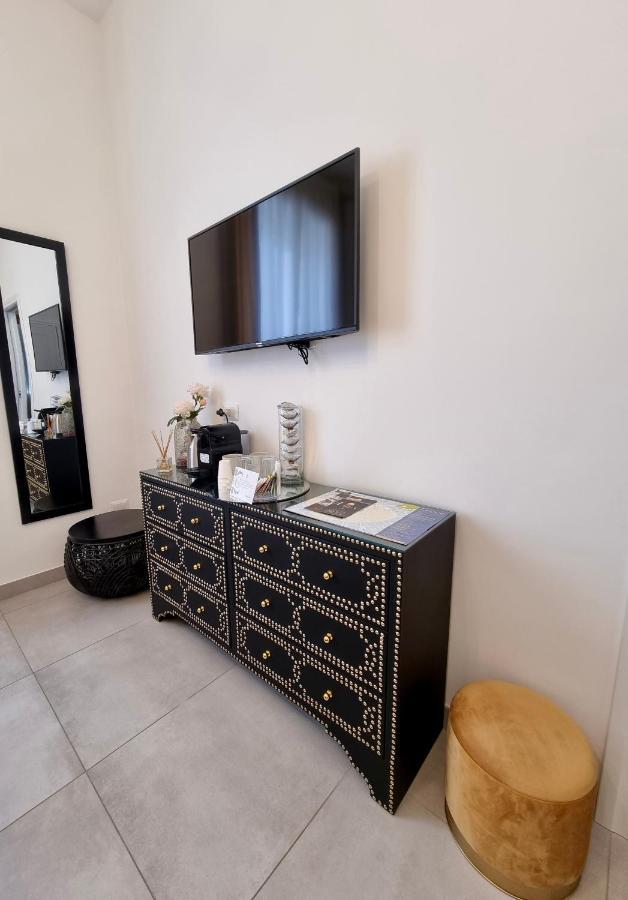Dimora Giusti Bed and Breakfast Lecce Exteriör bild